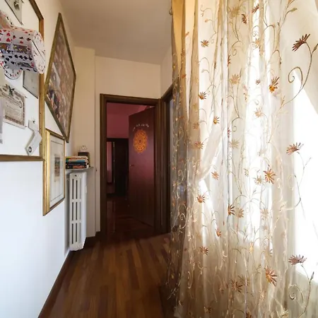 B&bmagichouse Bed & Breakfast *
