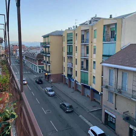 B&bmagichouse Bed and breakfast Novara