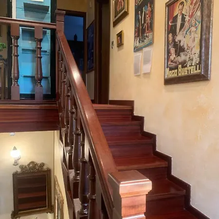 B&bmagichouse Bed and breakfast Novara