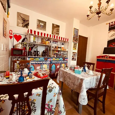 B&bmagichouse Bed and breakfast *
