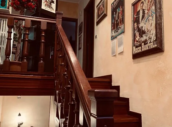 B&bmagichouse Bed and Breakfast